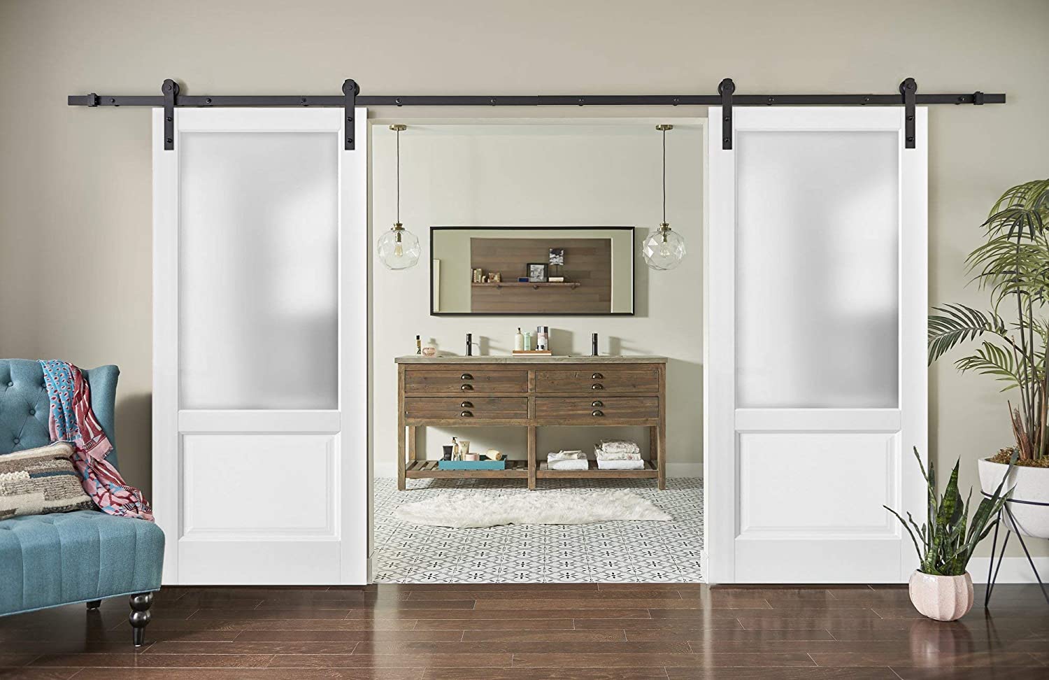 Lucia 22 Double Barn door view 2