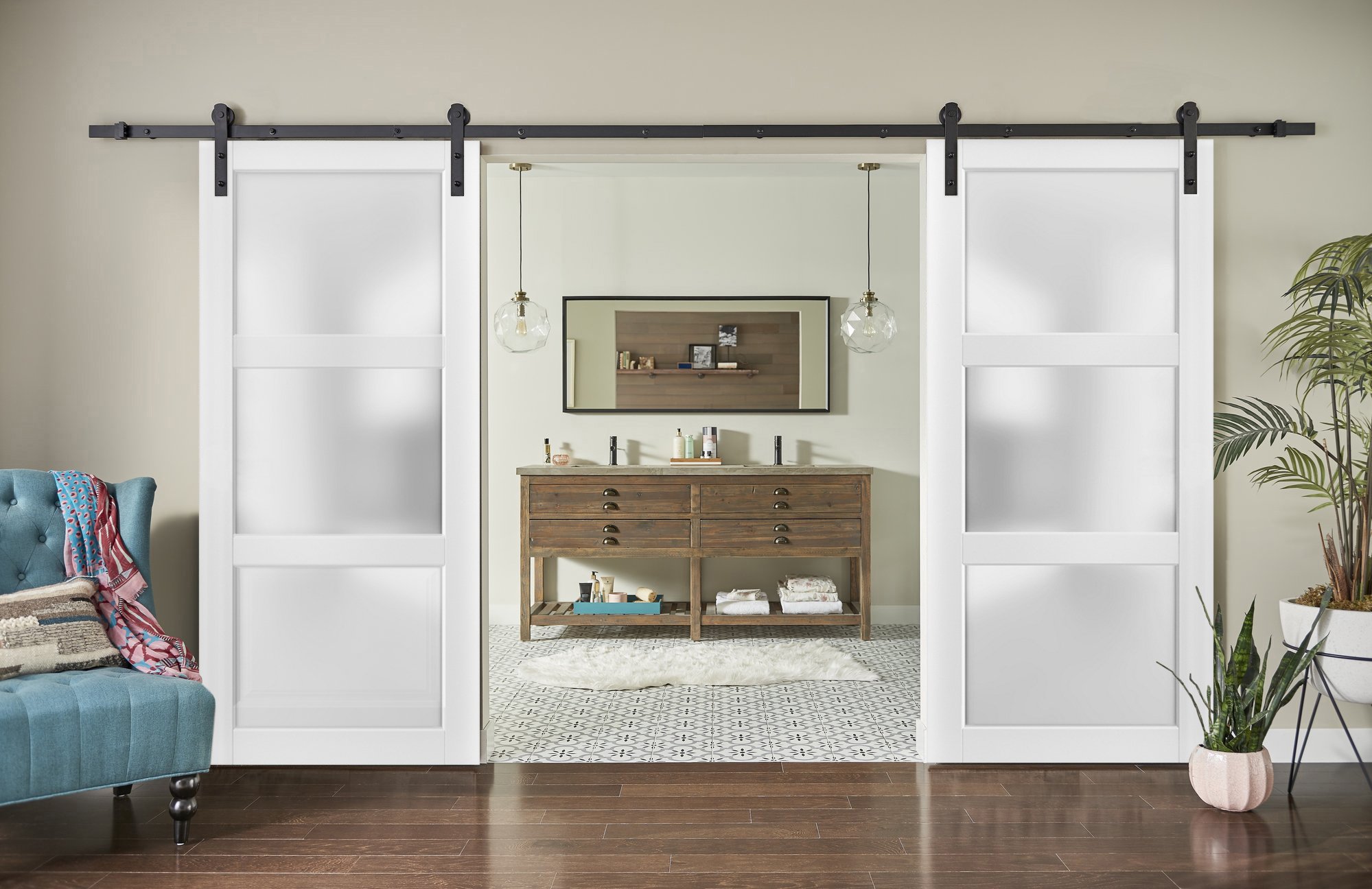 Lucia 2552 Double Barn door view 2