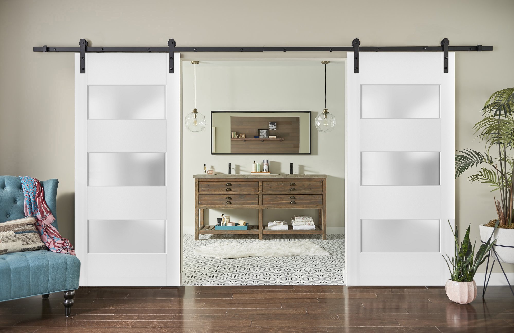 Lucia 4070 Double Barn door view 2