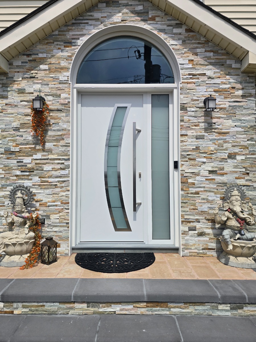 Front Exterior Prehung Steel Door / Deux 6500 White / Sidelight and Transom Window / Stainless Inserts Single Modern Painted-W36+16" x H80+16"-Right-hand Inswing photo#23