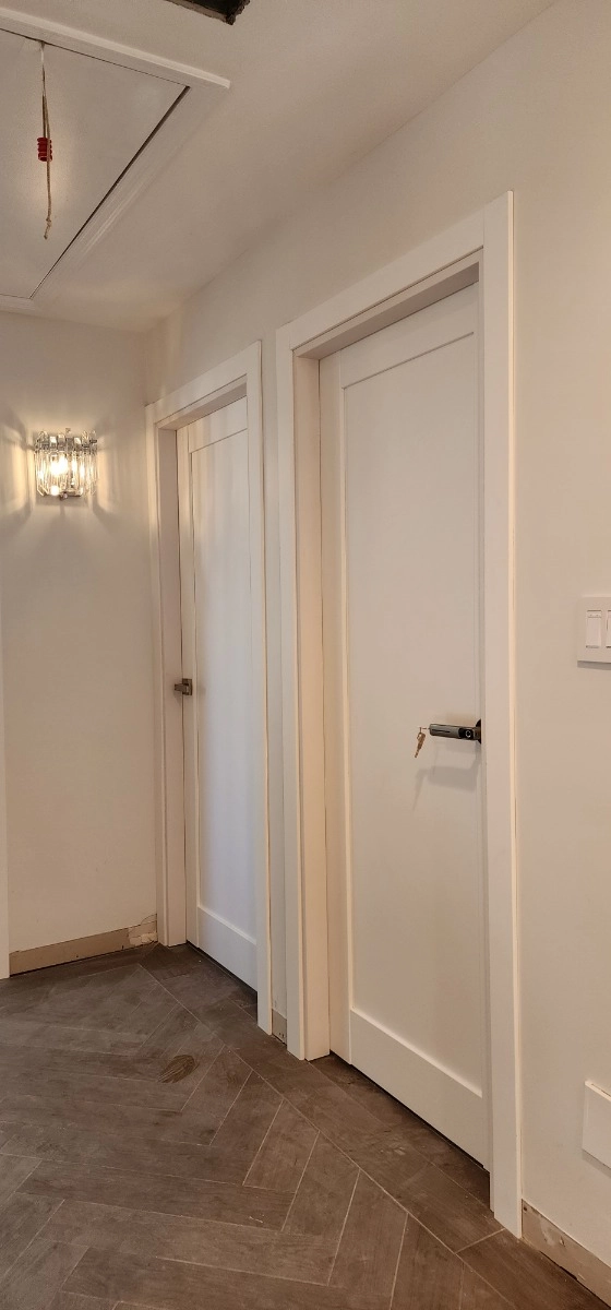 Single mdf shaker interior swing door | Quadro 4111 White | 18 x 80 photo#23