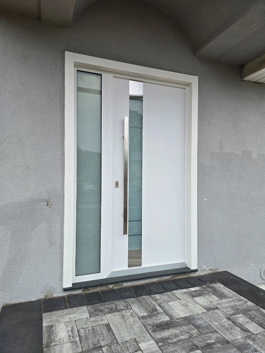 Single swing metal-aluminum modern exterior door with triplex | Deux 1713 White | 60 x 96 photo#18