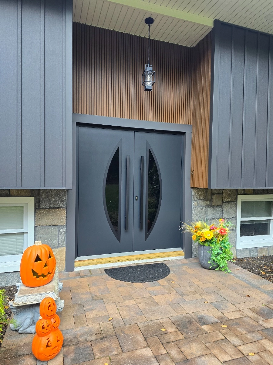Single swing metal-aluminum modern exterior door with triplex | Deux 6501 Antracite | 48 x 96 photo#14