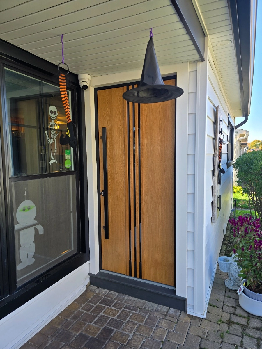 Single swing metal-aluminum modern exterior door with triplex | Ronex 1055 Oak | 60 x 80 photo#11