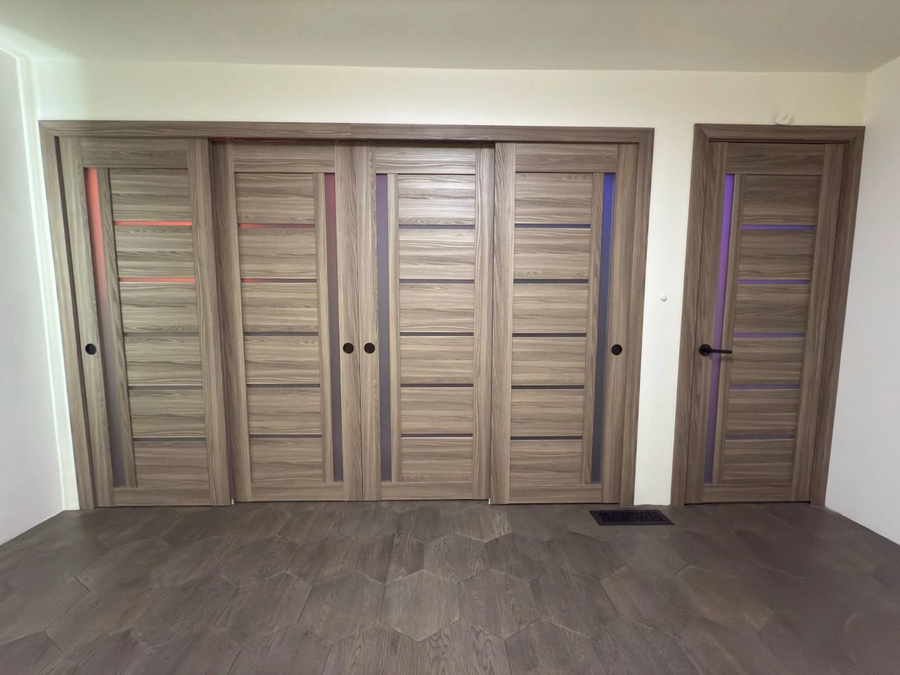 Single mdf modern interior door slab with frosted glass | Quadro 4088  Ginger Ash | 18 x 80 photo#13