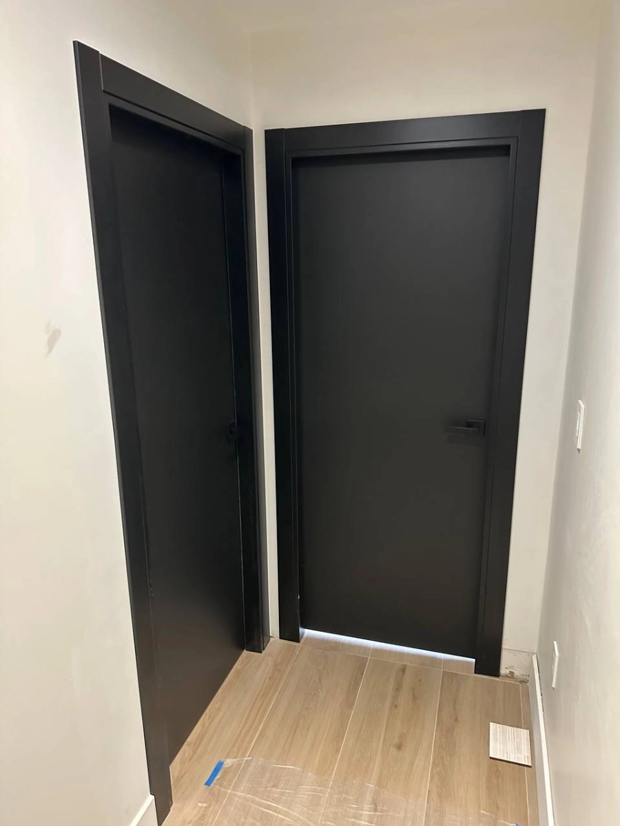 Single solid wood with honeycomb modern interior swing door | Planum 0010 Black Matte | 18 x 80 photo#31