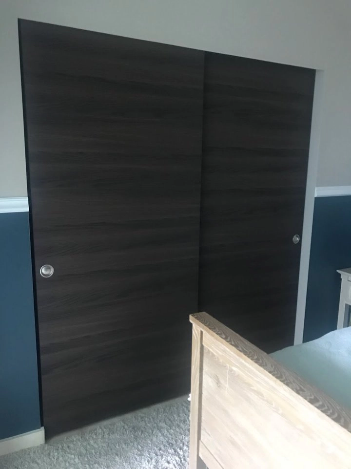 Single solid wood with honeycomb modern interior swing door | Planum 0010 Chocolate Ash | 18 x 80 photo#18