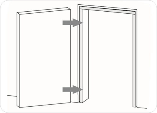 Hanging the door leaf on standard hinges
