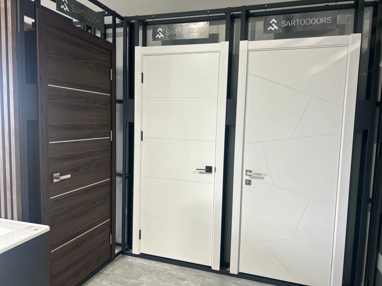 Door from Showroom & Pick-Up, Chicago, Illinois image