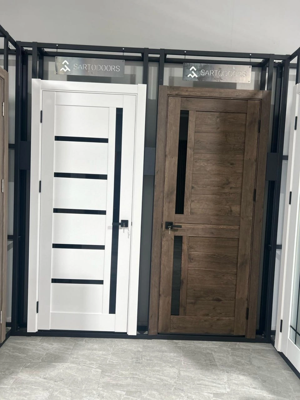 Door from Showroom & Pick-Up, Chicago, Illinois image