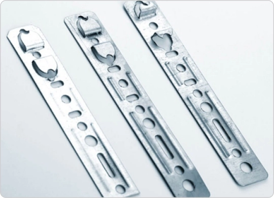 Galvanized steel mounting plates — 8 pcs included