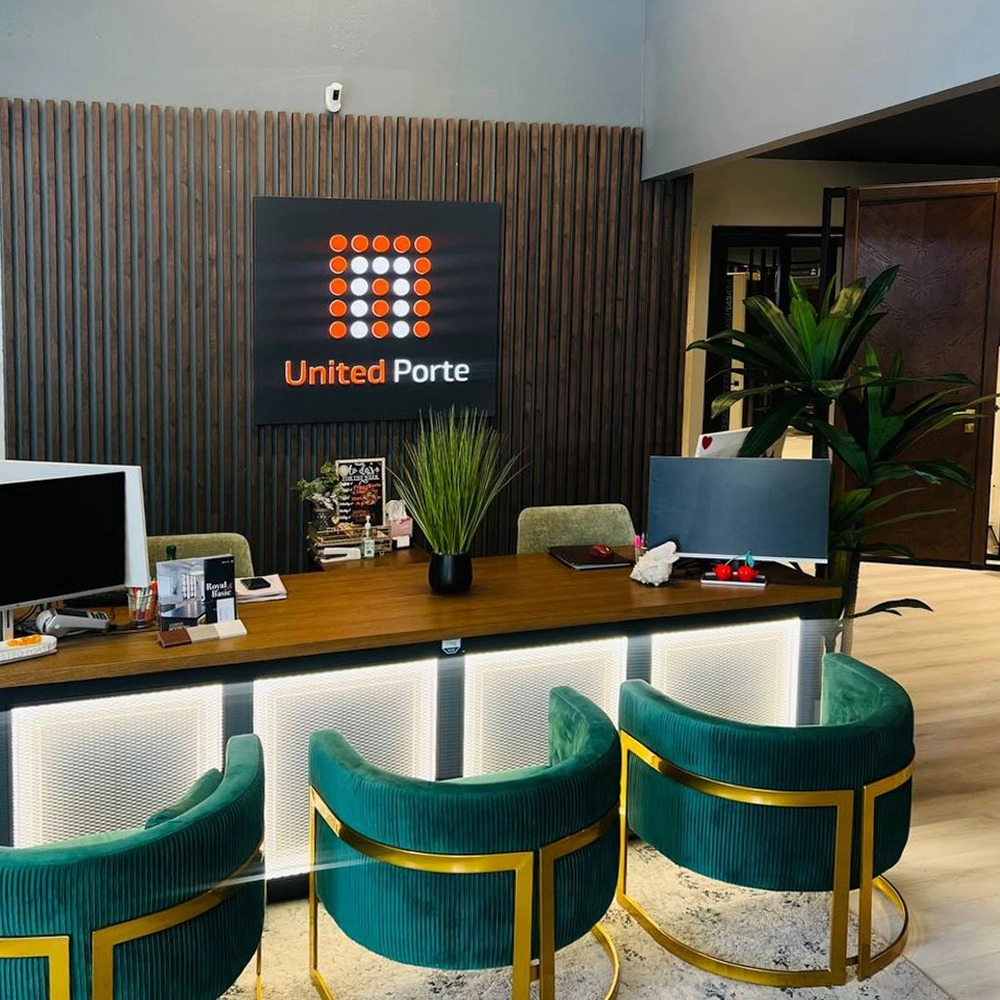 Door from Showroom & Pick-Up, San Jose, California image