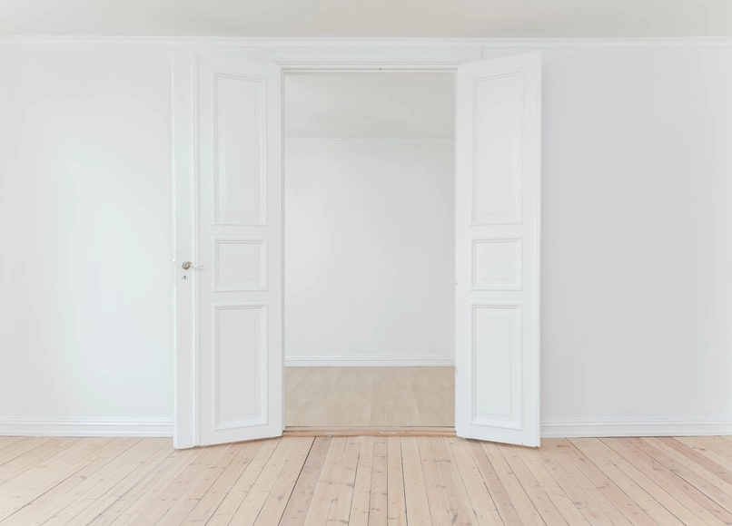 Barn interior door