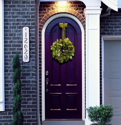 The art of installing an entrance door: more than meets the eye